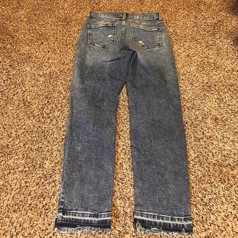 ANA High Rise Straight Jeans Women's Size 4 Distressed Wash Frayed‎ Hem